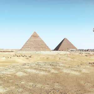 A Traveler’s Guide to Ancient Wonders and Iconic Historical Landmarks